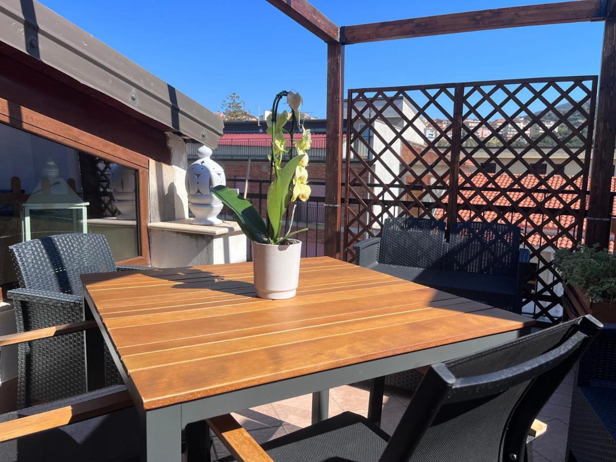 Mansarda In Centro Apartment Capri Leone ภายนอก รูปภาพ