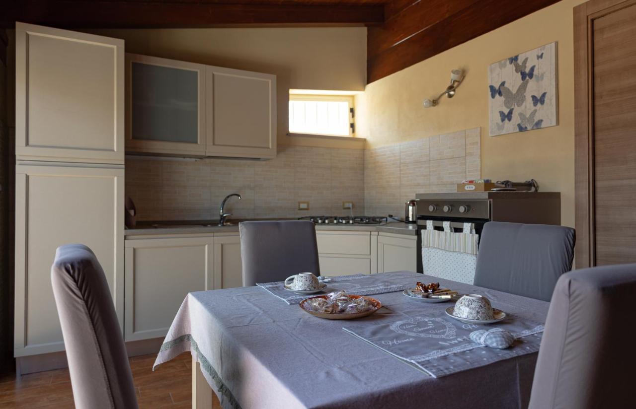 Mansarda In Centro Apartment Capri Leone ภายนอก รูปภาพ