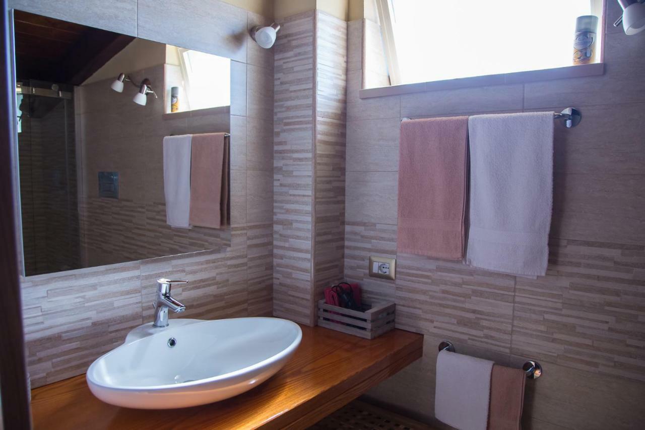 Mansarda In Centro Apartment Capri Leone ภายนอก รูปภาพ