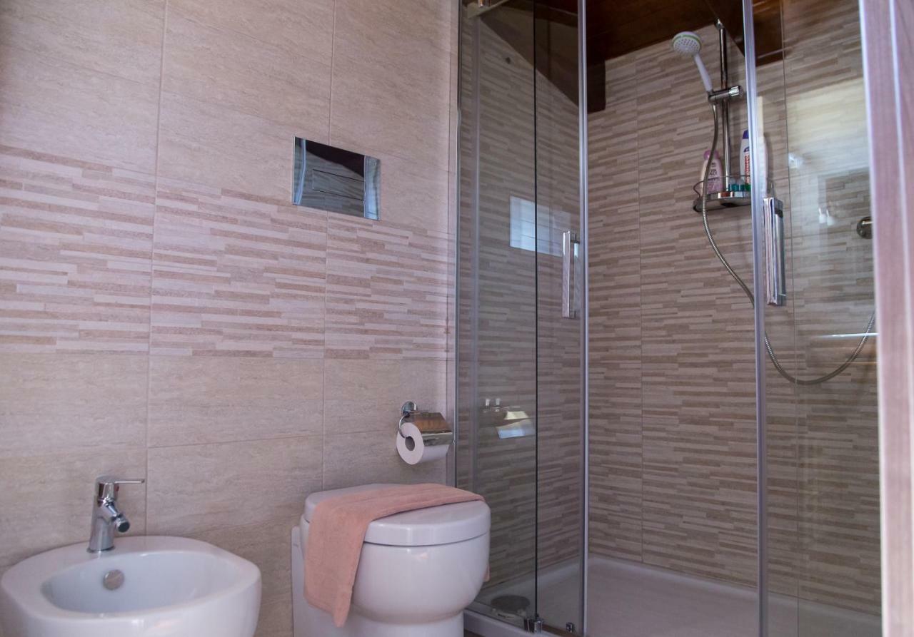 Mansarda In Centro Apartment Capri Leone ภายนอก รูปภาพ